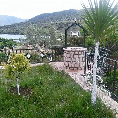 Apartment Resul Pushi Ksamil