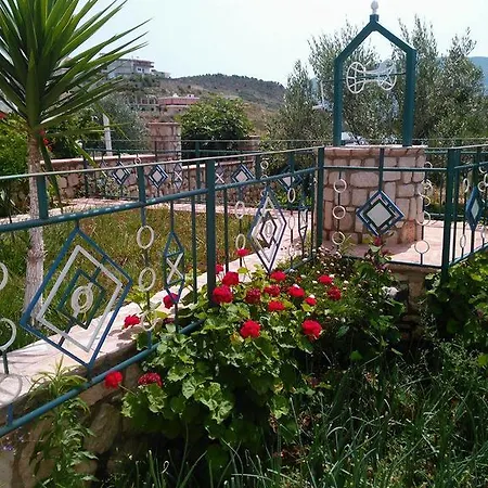Resul Pushi Apartment